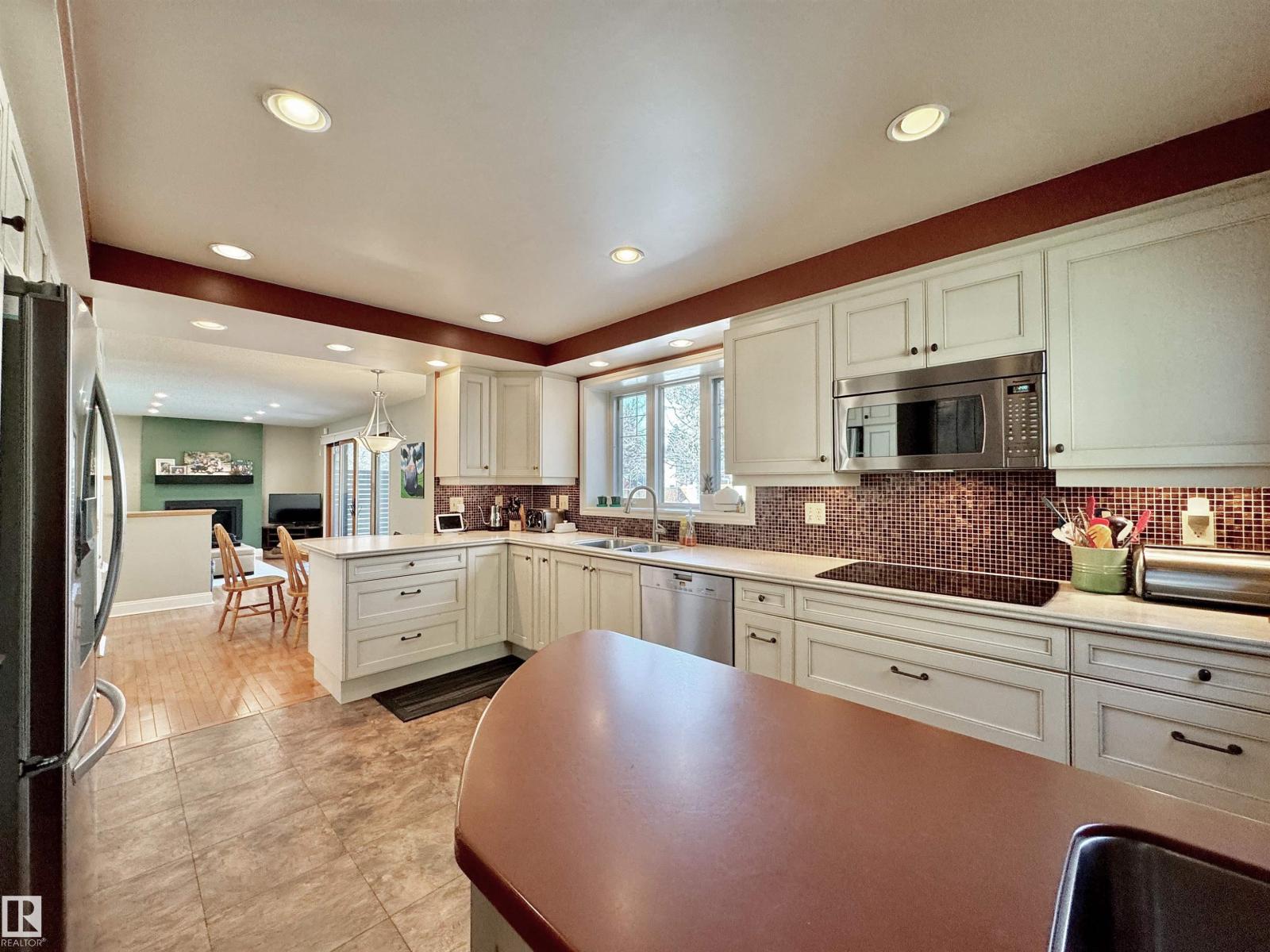 4 Wolf Cr Nw Nw, Edmonton, Alberta  T5T 1E2 - Photo 5 - E4477501