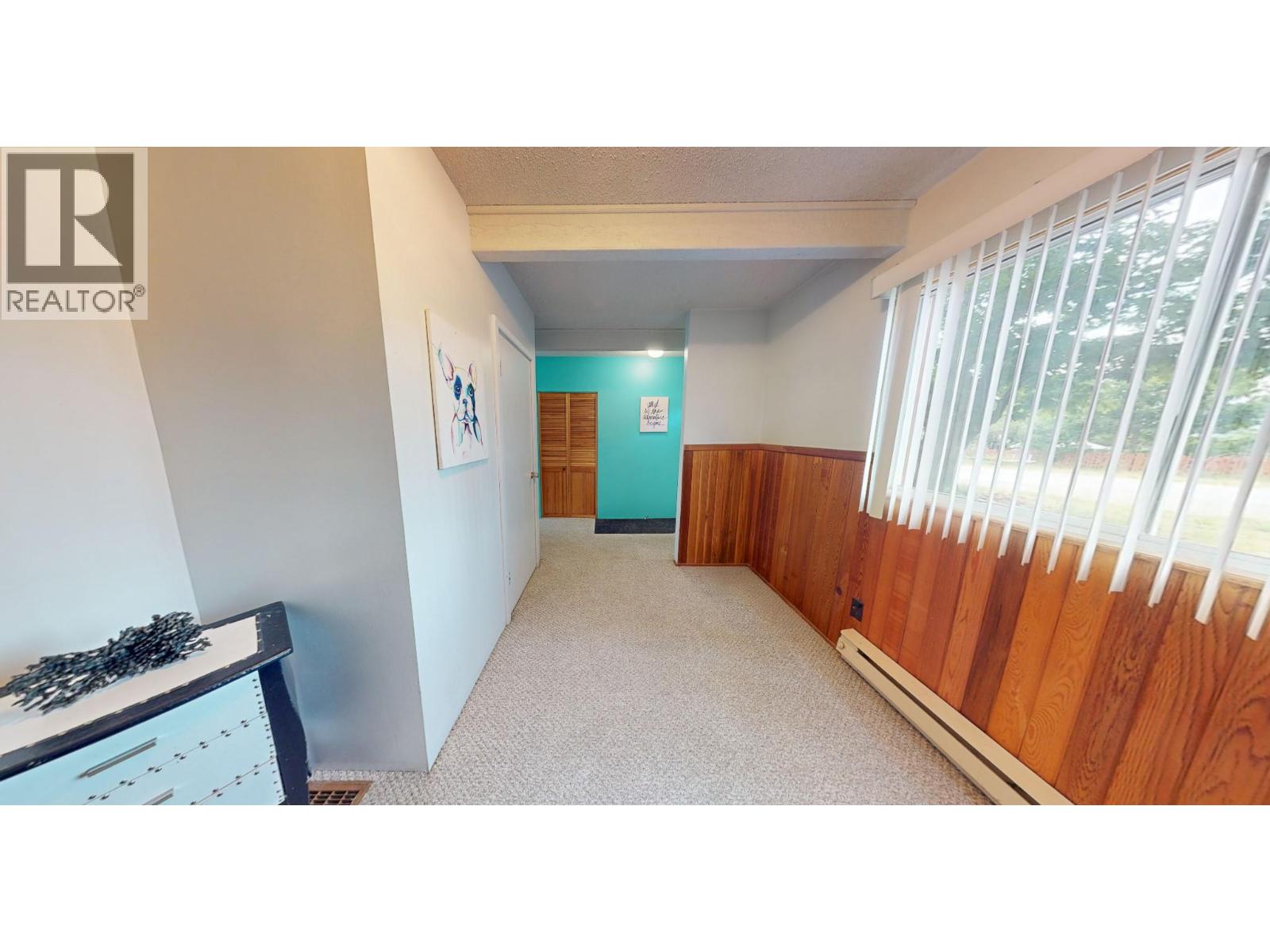 309 Fowler Street, Riondel, British Columbia  V0B 2B0 - Photo 17 - 10376656