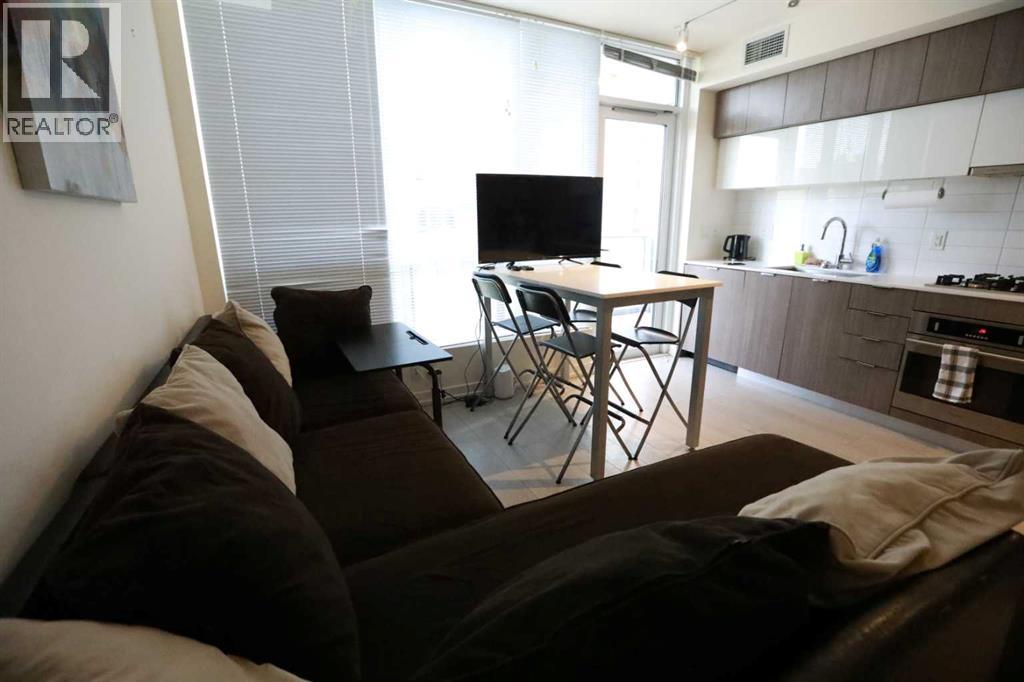 304, 51 Waterfront Mews Sw, Calgary, Alberta  T2P 0X3 - Photo 6 - A2293419