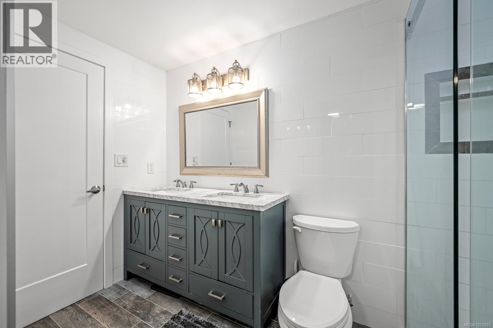 28 2625 Mansfield Dr, Courtenay, British Columbia  V9N 2N2 - Photo 16 - 1028823