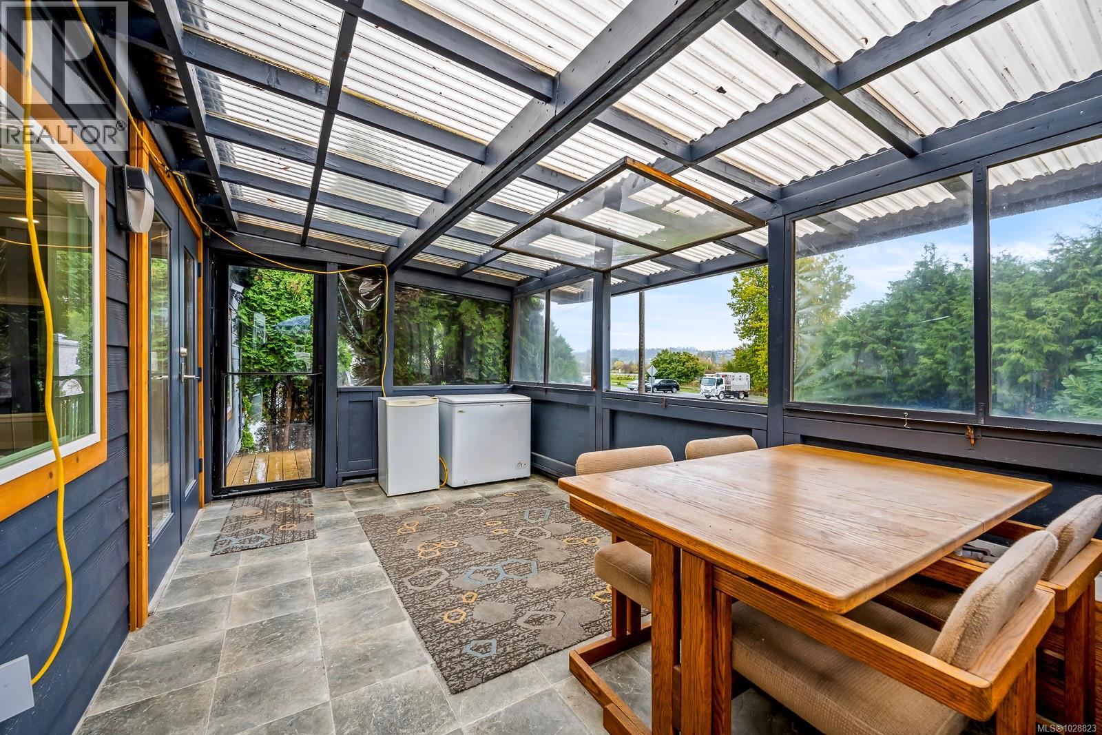 28 2625 Mansfield Dr, Courtenay, British Columbia  V9N 2N2 - Photo 11 - 1028823