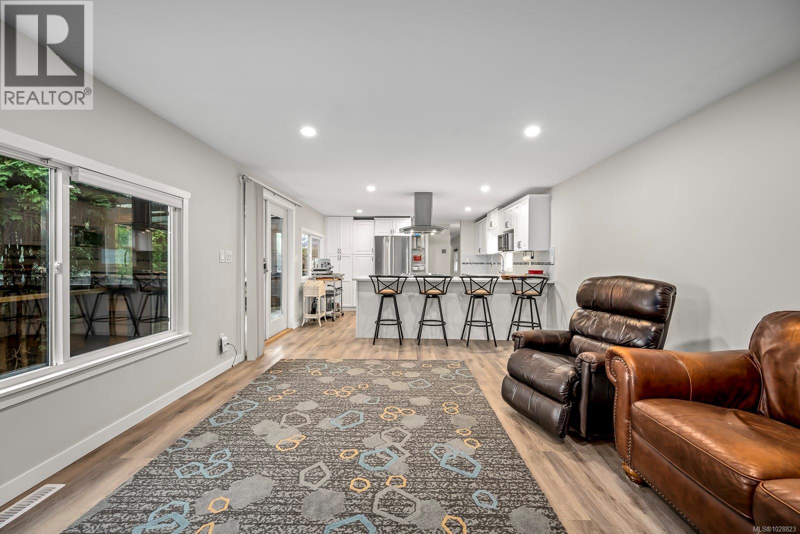 28 2625 Mansfield Dr, Courtenay, British Columbia  V9N 2N2 - Photo 9 - 1028823