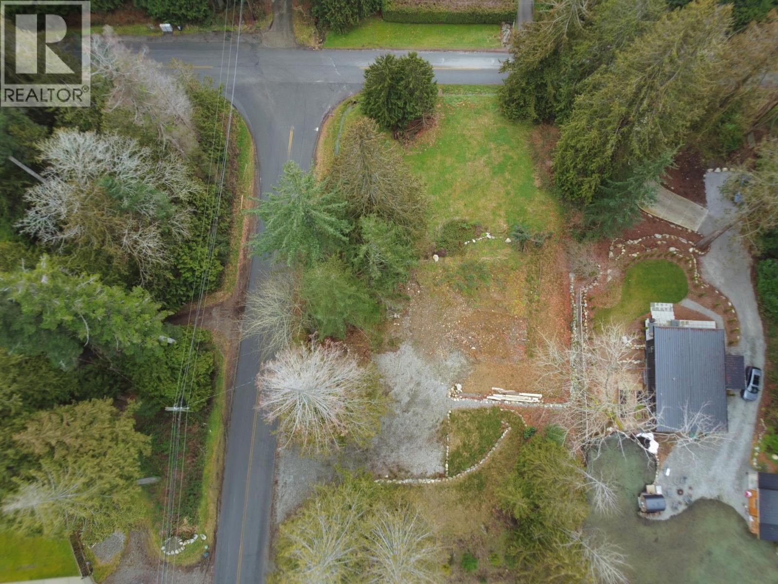 103 Pratt Road, Gibsons, British Columbia  V0N 1V3 - Photo 2 - R3099783