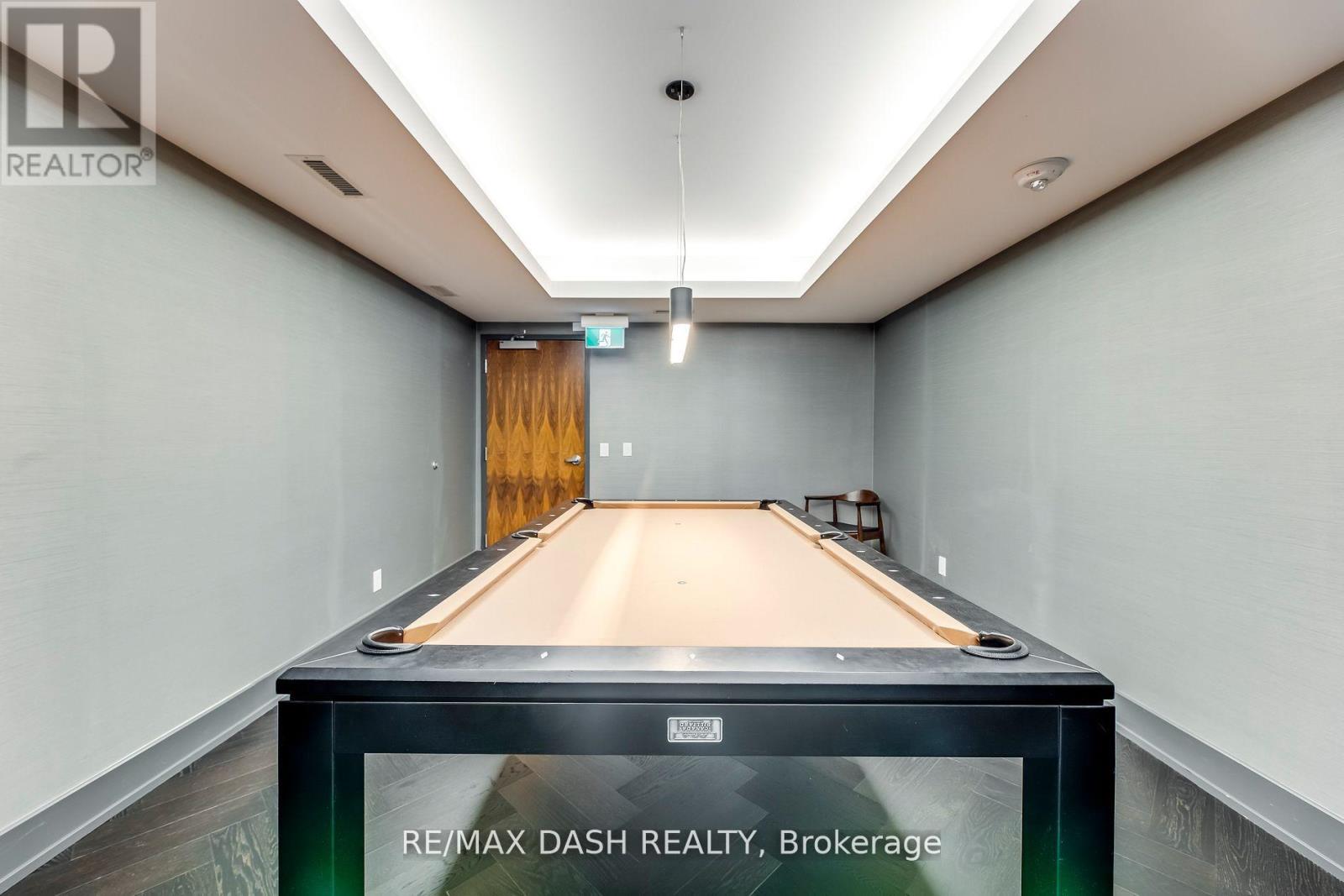 413 - 170 Chiltern Hill Road, Toronto, Ontario  M6C 0A9 - Photo 4 - C12883128