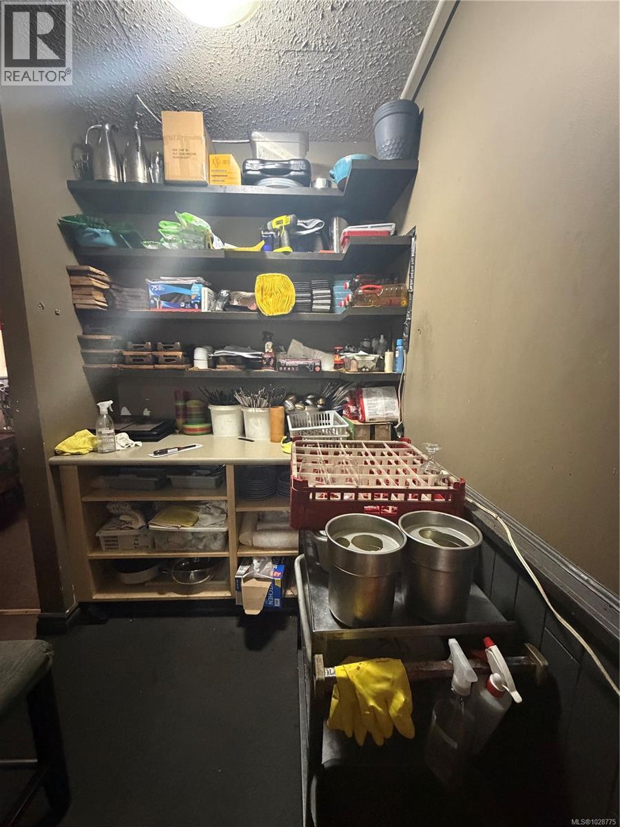 1871 Oak Bay Ave, Victoria, British Columbia  V8R 1C6 - Photo 7 - 1028775