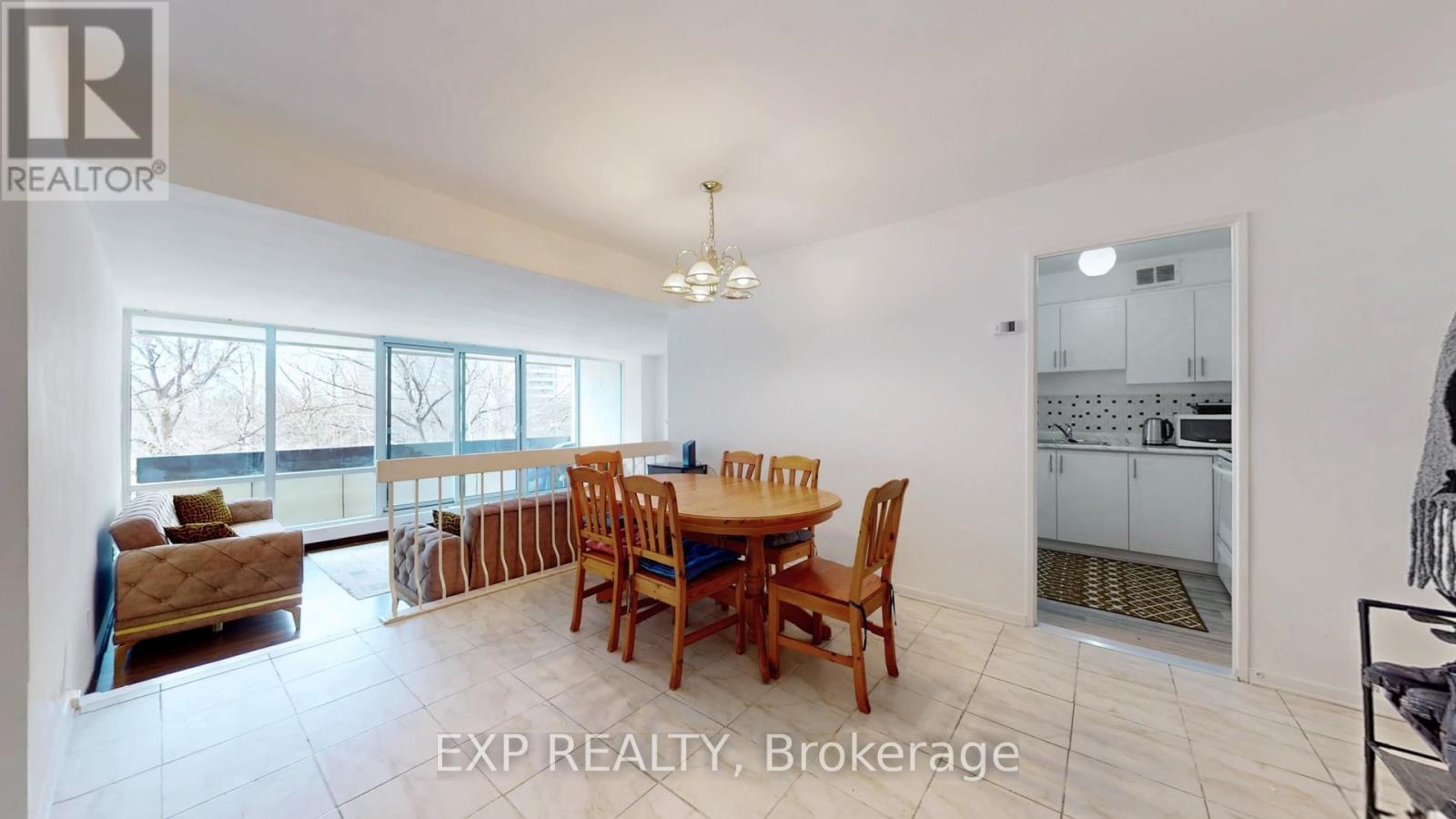 304 - 455 Sentinel Road, Toronto (York University Heights), Ontario  M3J 1V5 - Photo 4 - W12879132