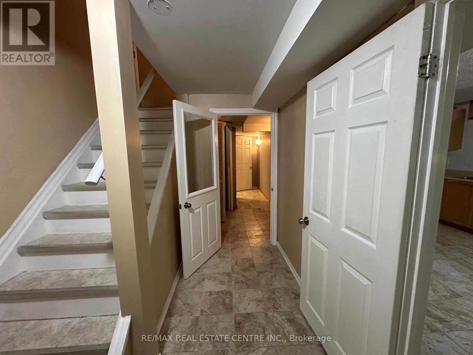 43 Windmill Boulevard, Brampton (Fletcher's Creek South), Ontario  L6Y 3E9 - Photo 22 - W12881122