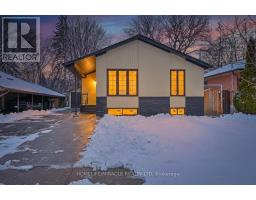 55 TAYSHAM CRESCENT, Toronto, Ontario