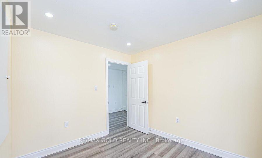 138 Watermill Street, Kitchener, Ontario  N2P 0H3 - Photo 33 - X12859808