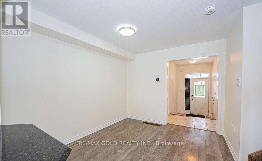 138 Watermill Street, Kitchener, Ontario  N2P 0H3 - Photo 8 - X12859808