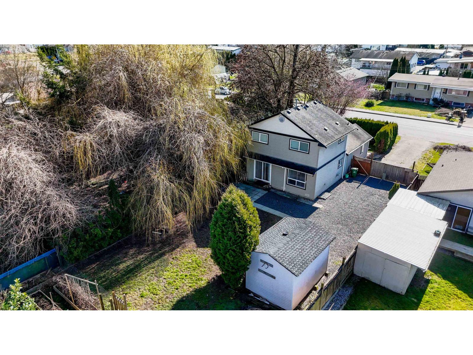 45595 Lewis Avenue, Chilliwack Proper West, Chilliwack, British Columbia  V2P 3C7 - Photo 3 - R3097102