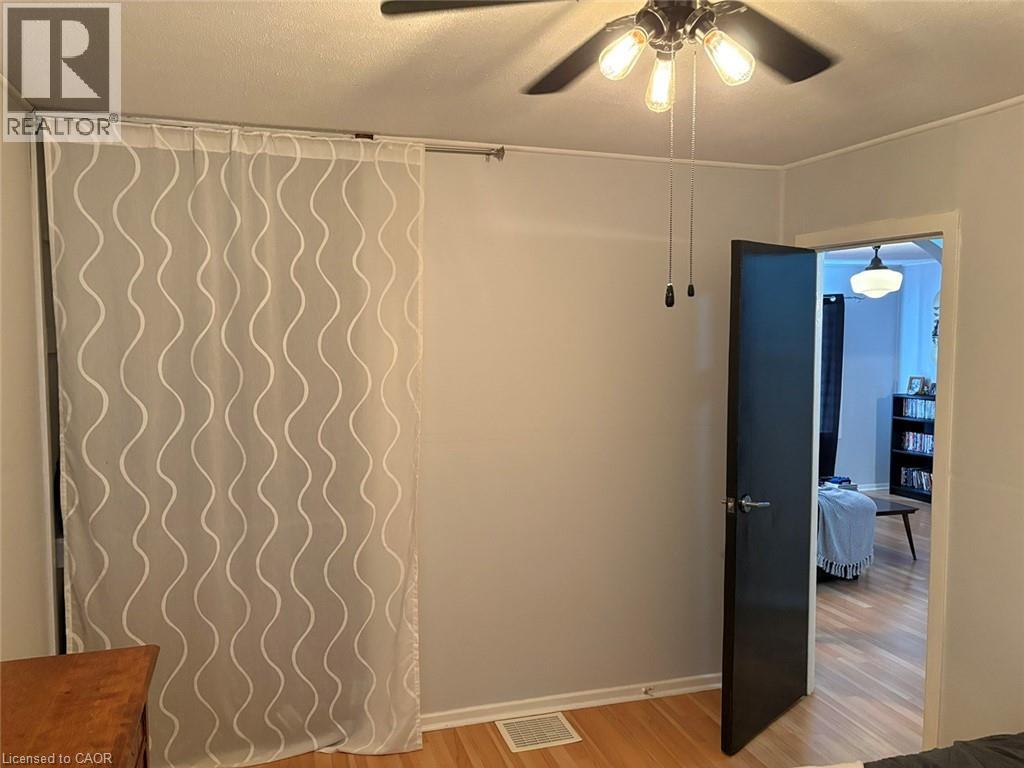 42 Avenue Road, Cambridge, Ontario  N1R 1B9 - Photo 6 - 40805578