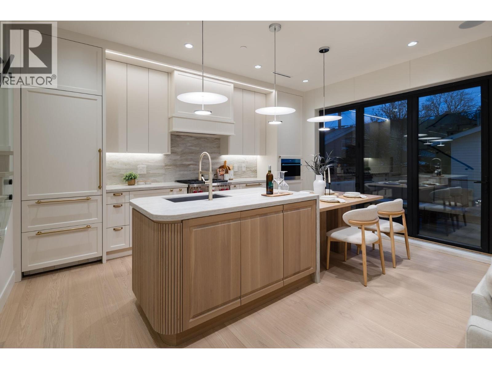 2 3036 W 13th Avenue, Vancouver, British Columbia  V6K 2V2 - Photo 37 - R3096339