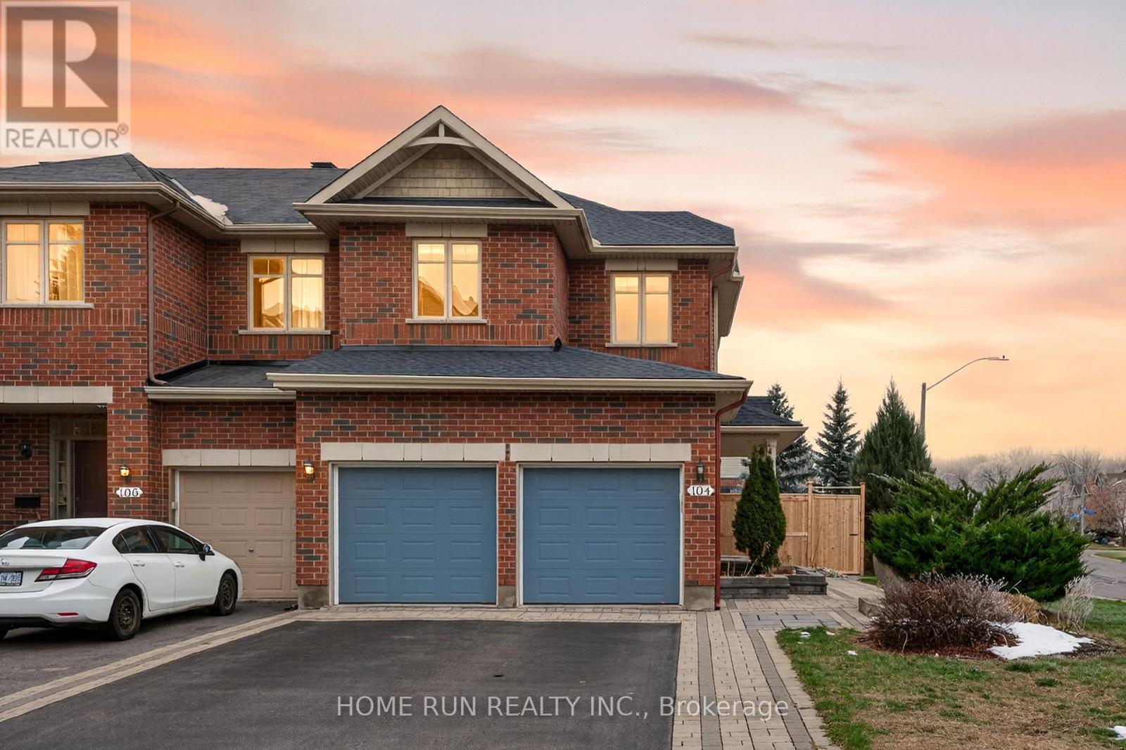 104 EYE BRIGHT CRESCENT, Ottawa, Ontario