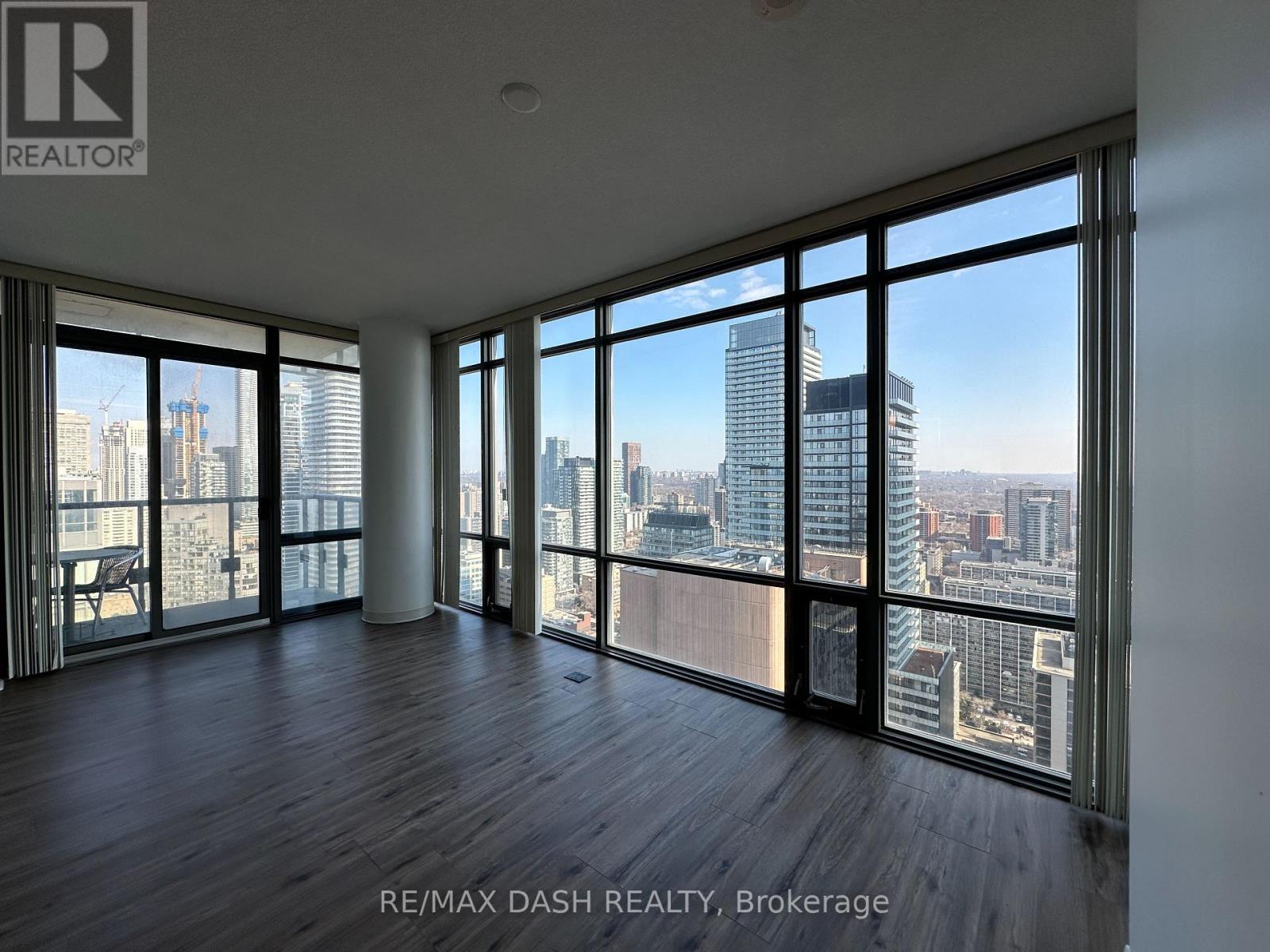 3707 - 38 GRENVILLE STREET, Toronto, Ontario