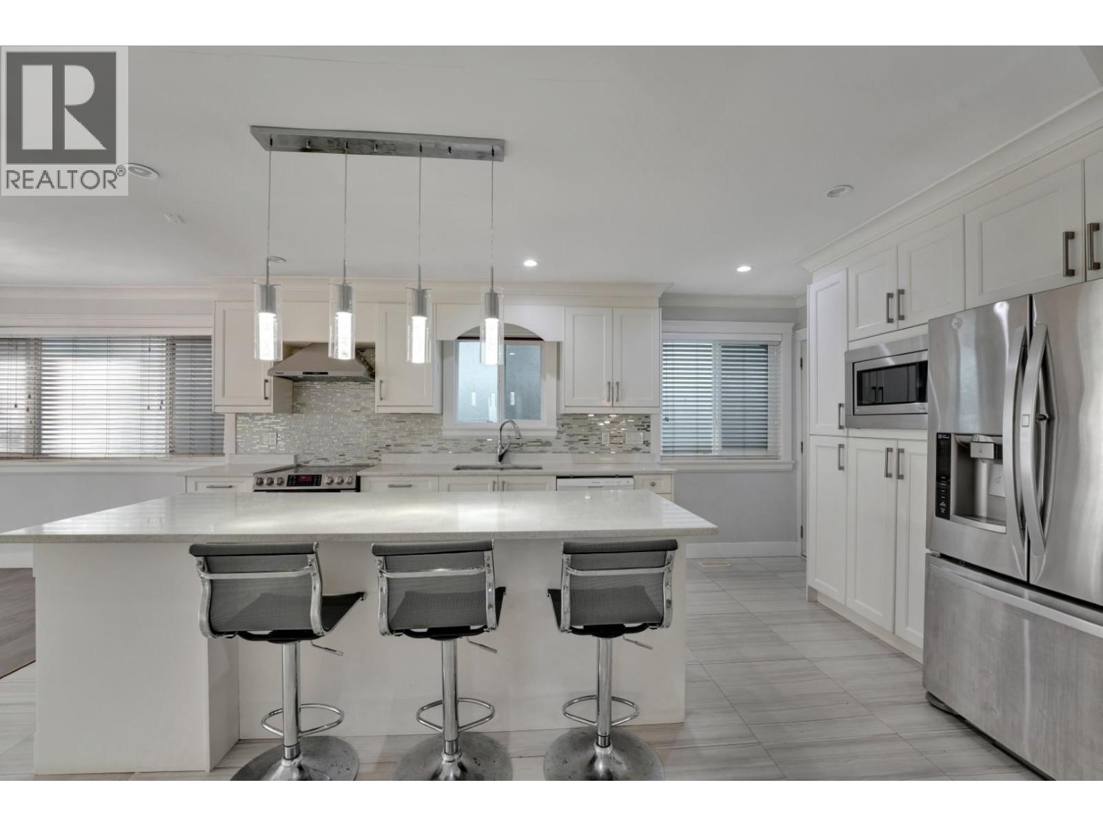 6805 Sherbrooke Street, Vancouver, British Columbia V5X 4C9 - Photo 16 - R3099676