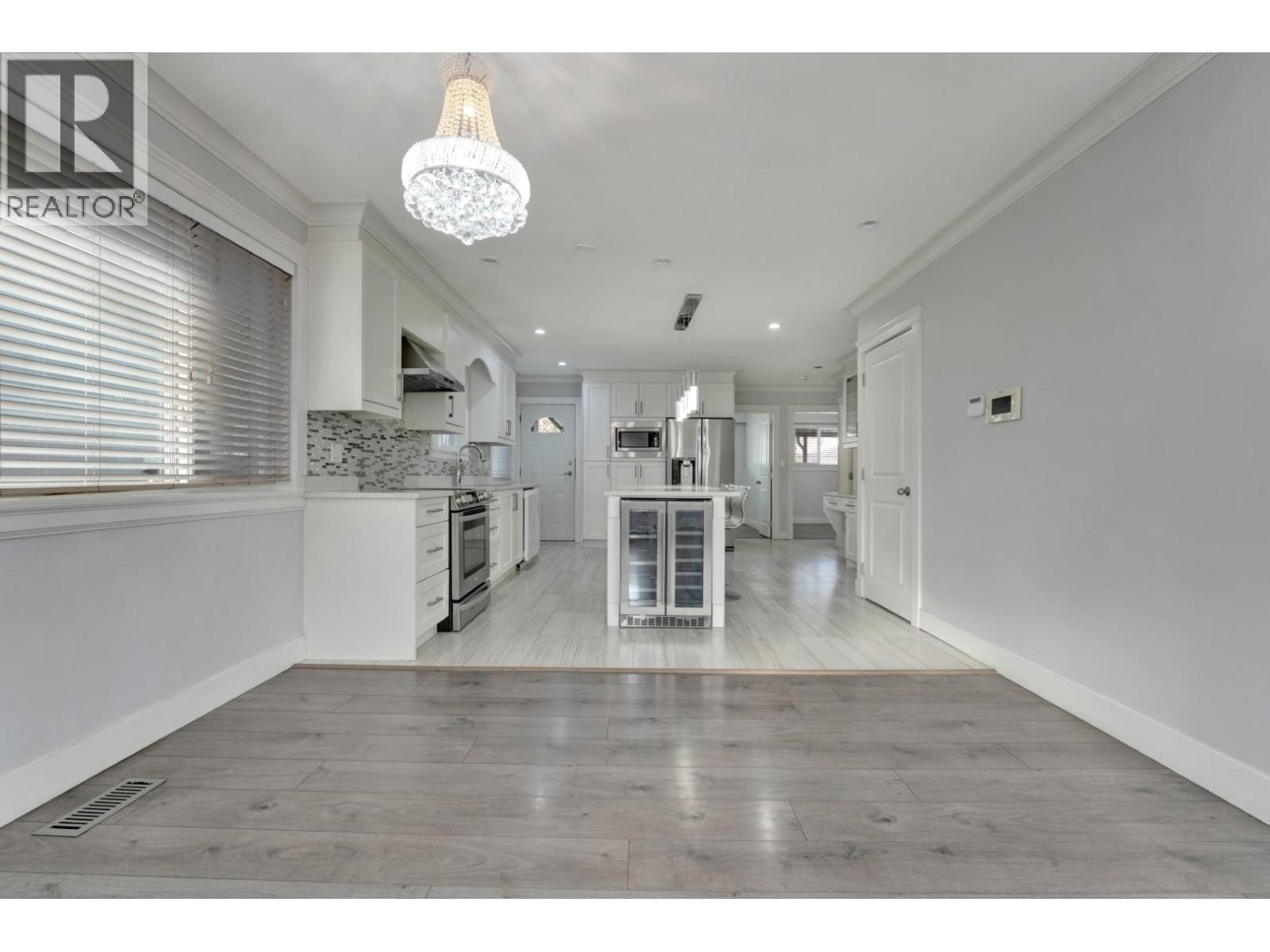 6805 Sherbrooke Street, Vancouver, British Columbia V5X 4C9 - Photo 11 - R3099676