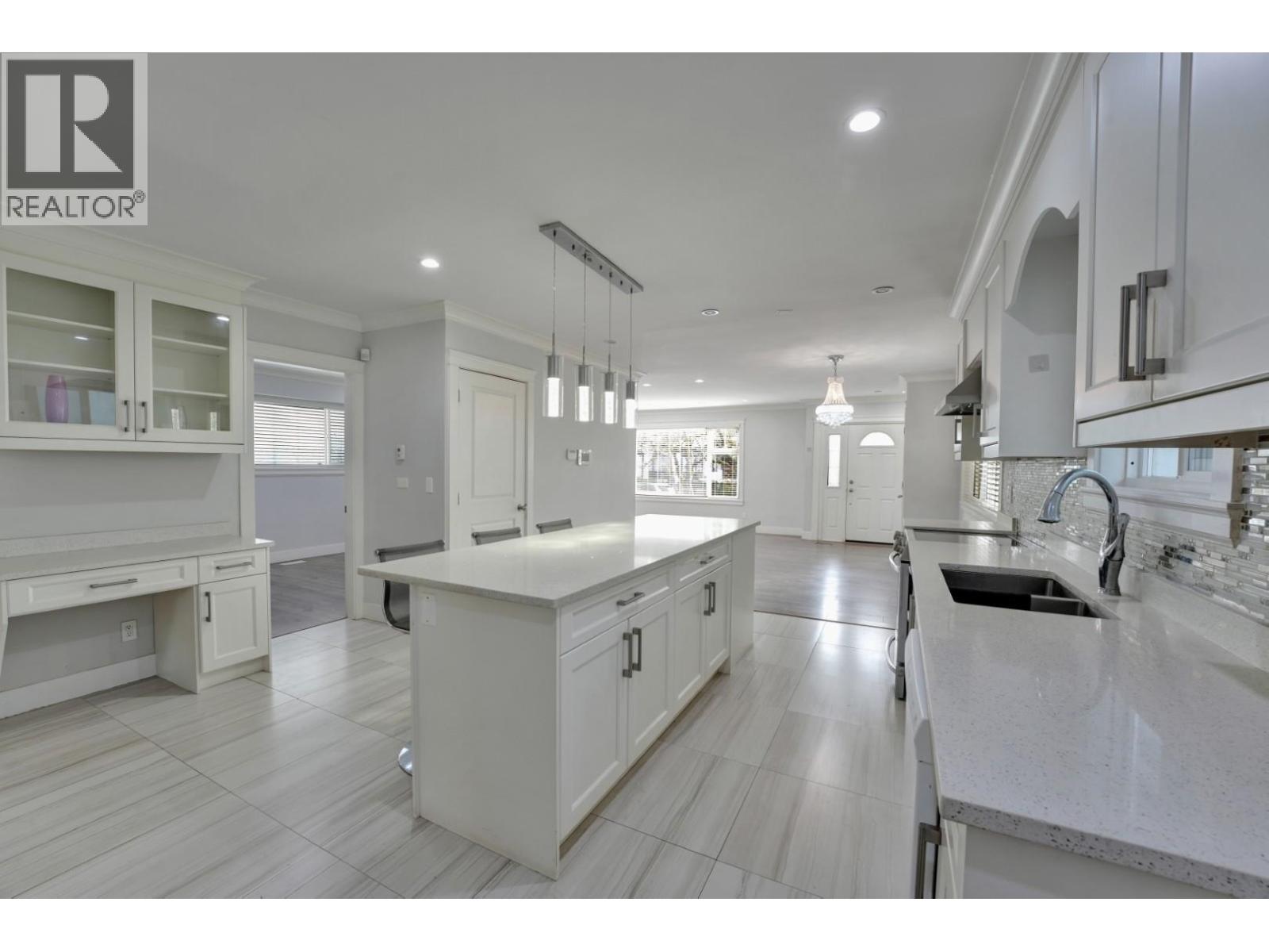 6805 Sherbrooke Street, Vancouver, British Columbia V5X 4C9 - Photo 14 - R3099676