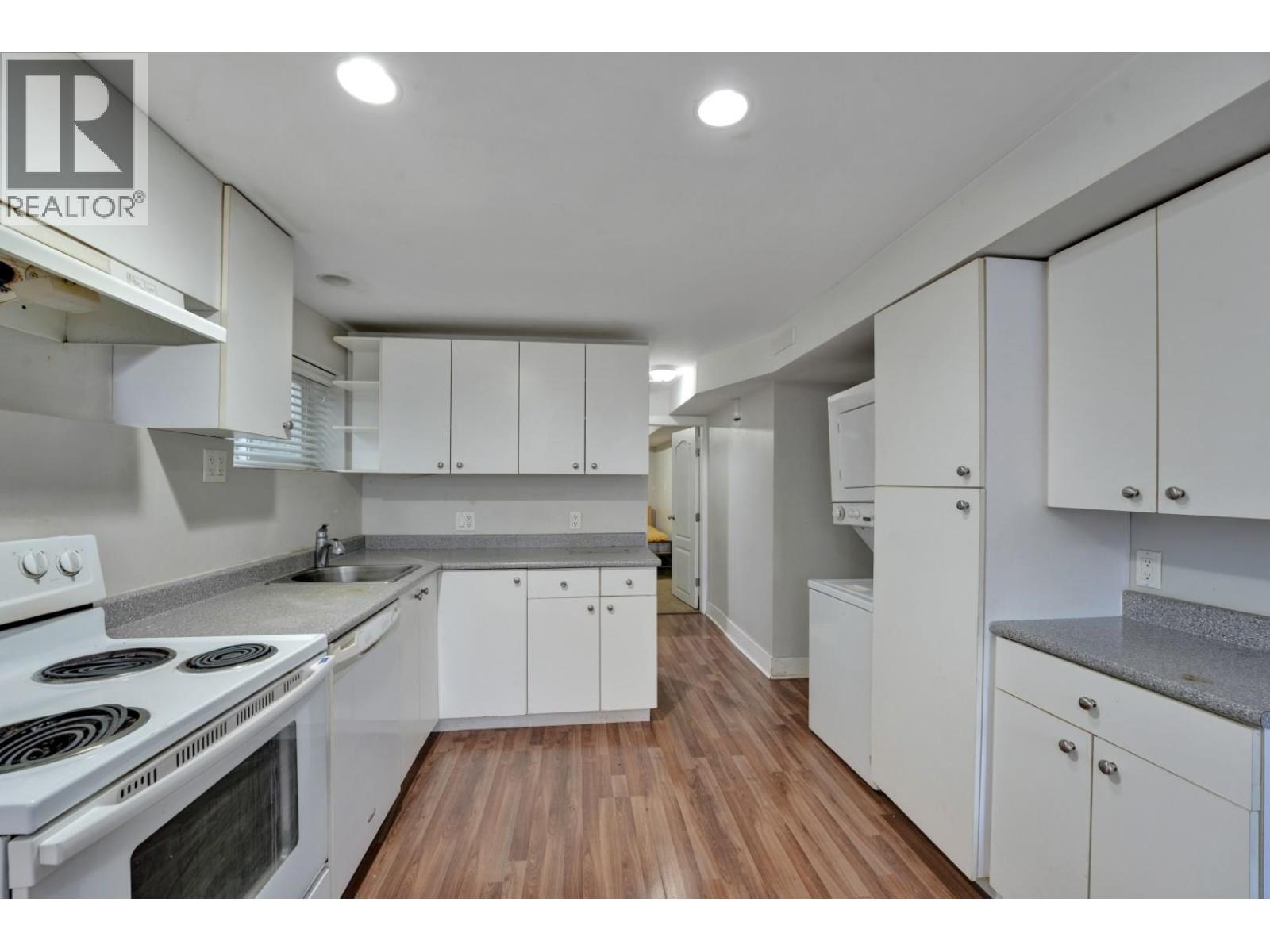 6805 Sherbrooke Street, Vancouver, British Columbia V5X 4C9 - Photo 32 - R3099676