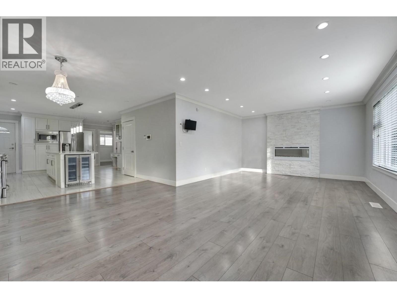 6805 Sherbrooke Street, Vancouver, British Columbia V5X 4C9 - Photo 5 - R3099676