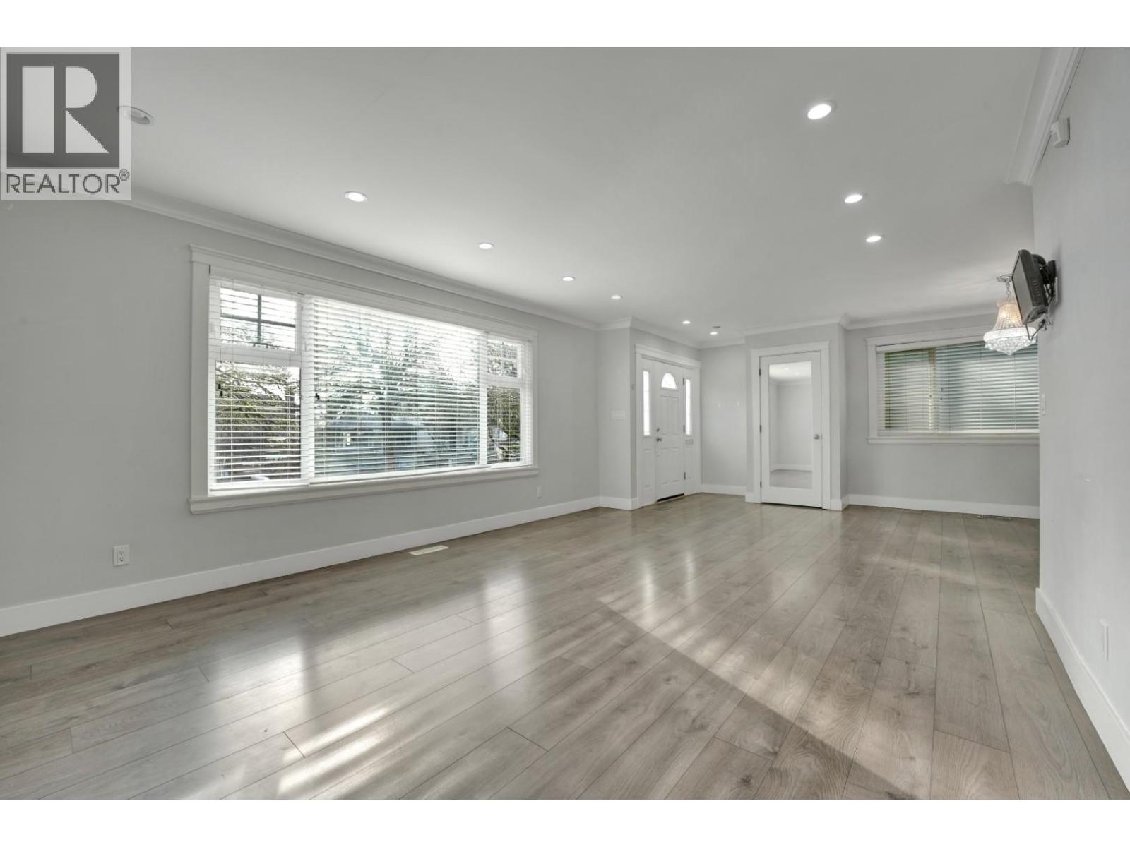 6805 Sherbrooke Street, Vancouver, British Columbia V5X 4C9 - Photo 9 - R3099676