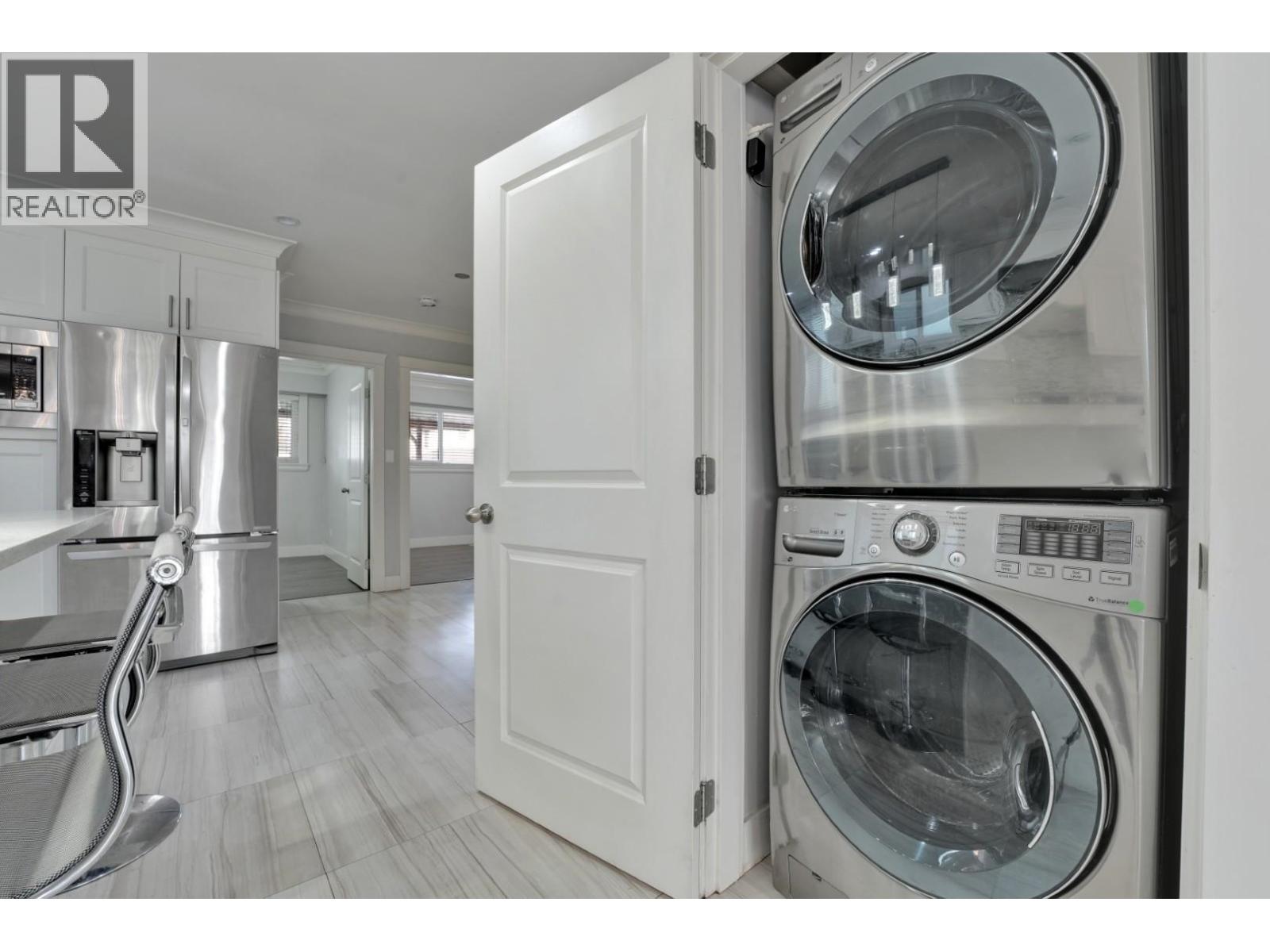 6805 Sherbrooke Street, Vancouver, British Columbia V5X 4C9 - Photo 25 - R3099676