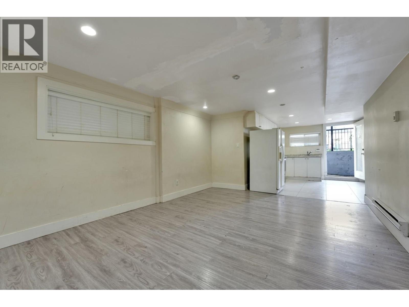 6805 Sherbrooke Street, Vancouver, British Columbia V5X 4C9 - Photo 28 - R3099676