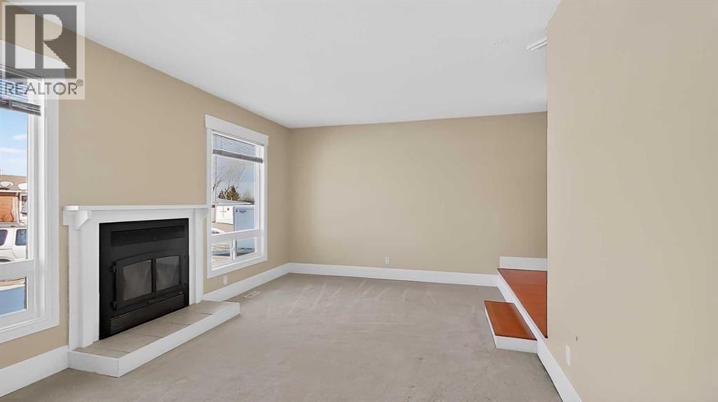 594 3a Avenue, Cardston, Alberta  T0K 0K0 - Photo 4 - A2289004