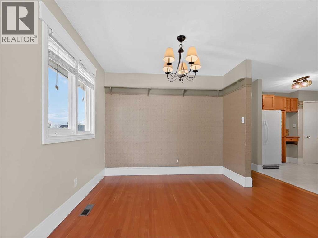 594 3a Avenue, Cardston, Alberta  T0K 0K0 - Photo 7 - A2289004