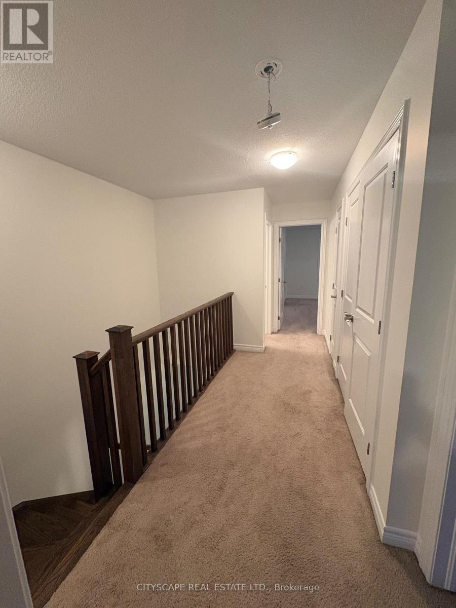 87 Sonoma Valley Crescent E, Hamilton, Ontario  L9B 0J3 - Photo 6 - X12829428