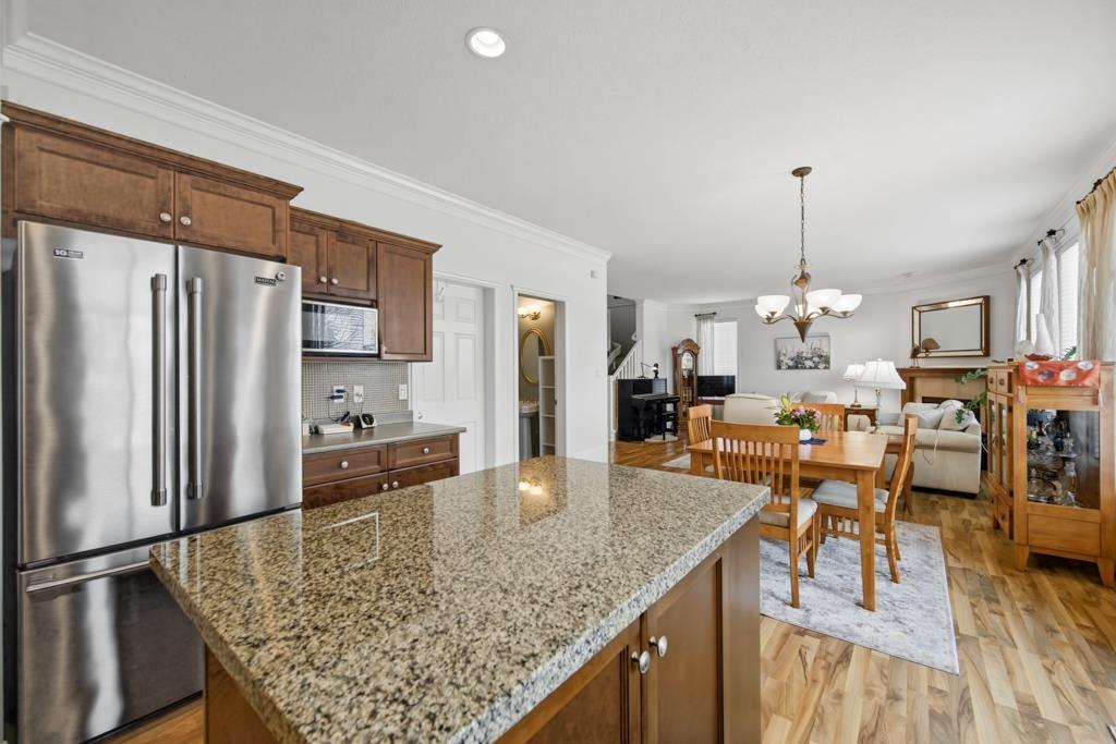 32610 Hood Avenue, Mission, British Columbia  V2V 7P5 - Photo 12 - R3099042