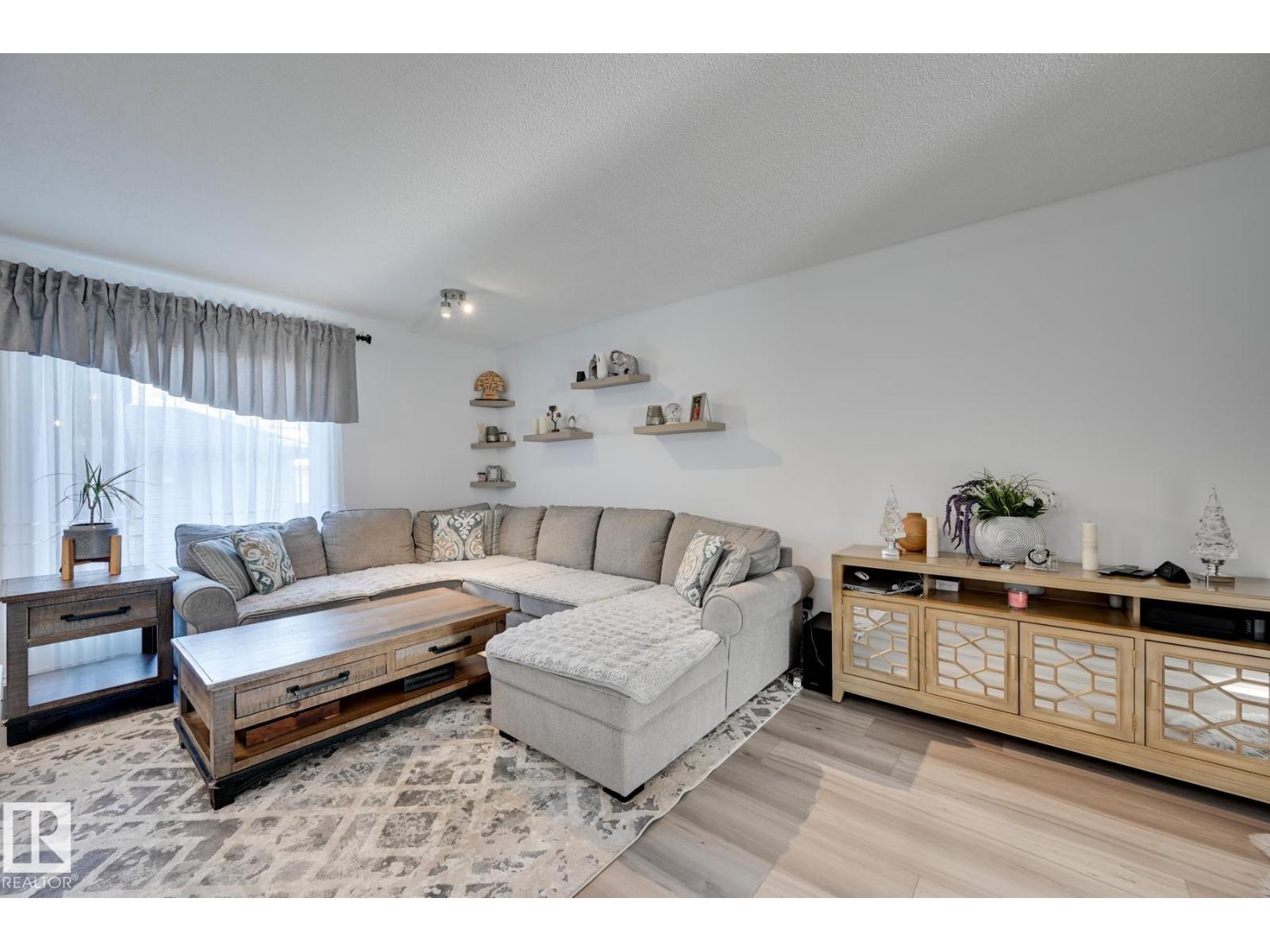 #59 14803 Miller Bv Nw, Edmonton, Alberta  T5Y 3A4 - Photo 3 - E4477517