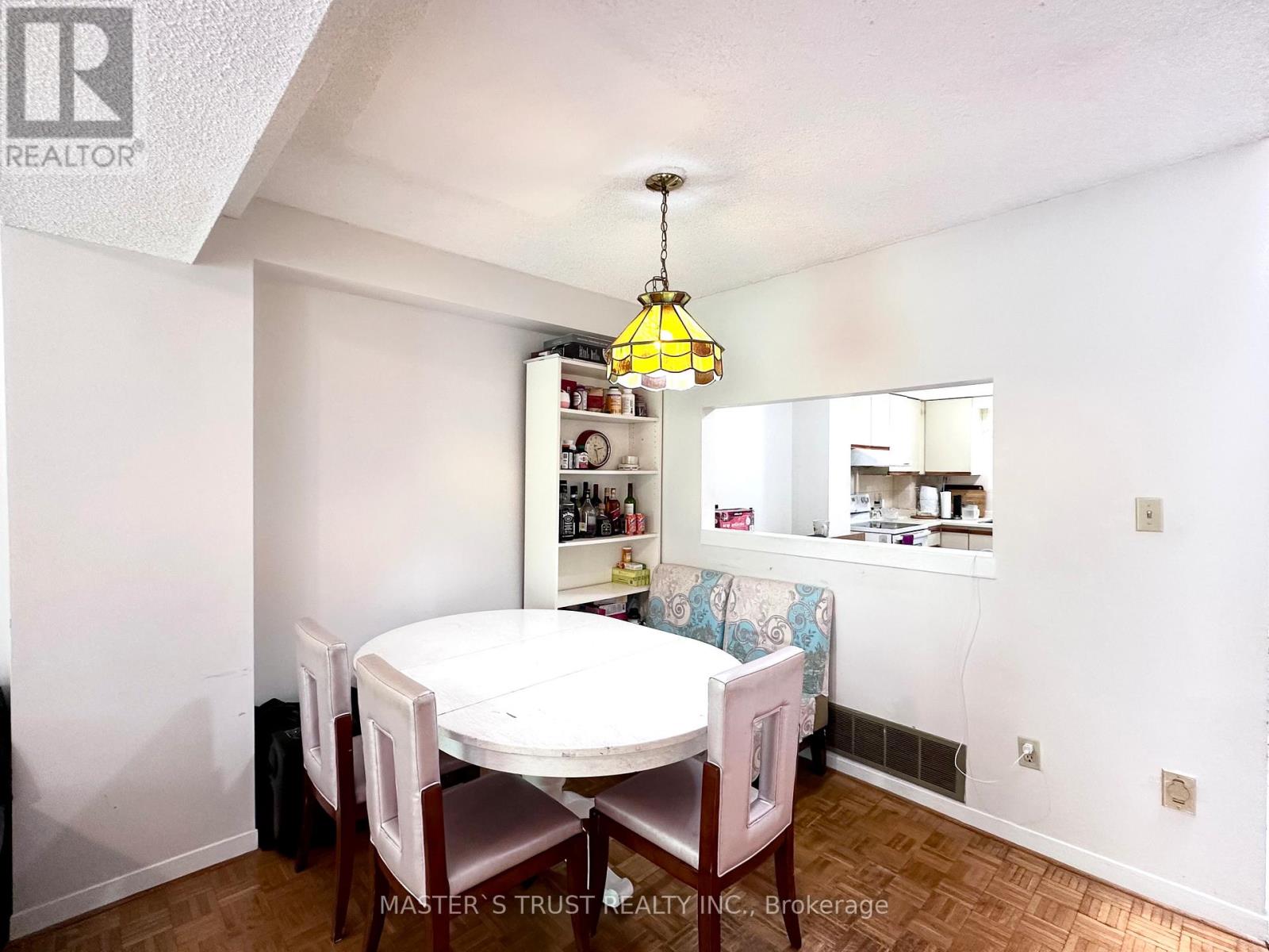 53 Montezuma Trail, Toronto, Ontario M1V 1K4 - Photo 7 - E12883190