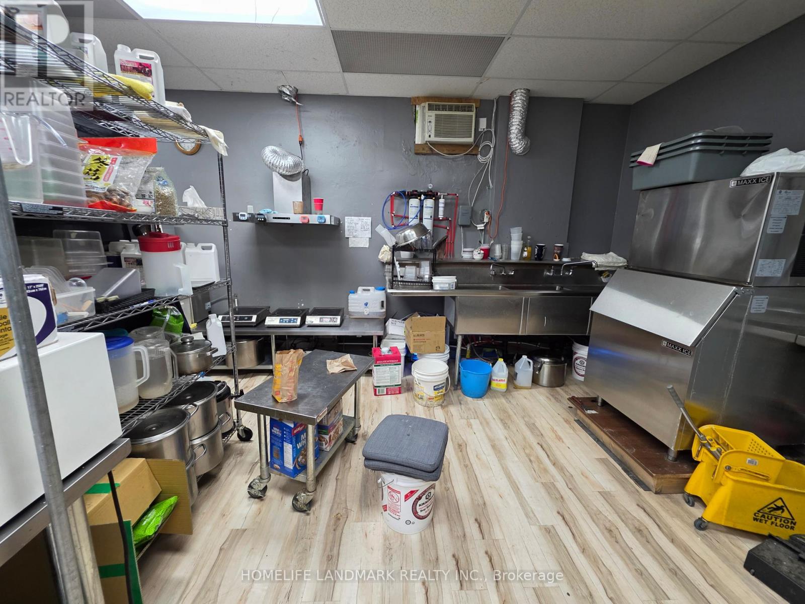 973 Coxwell Avenue, Toronto, Ontario  M4C 3G4 - Photo 7 - E12883192