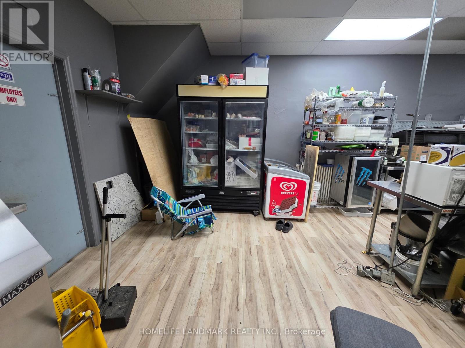 973 Coxwell Avenue, Toronto, Ontario  M4C 3G4 - Photo 9 - E12883192