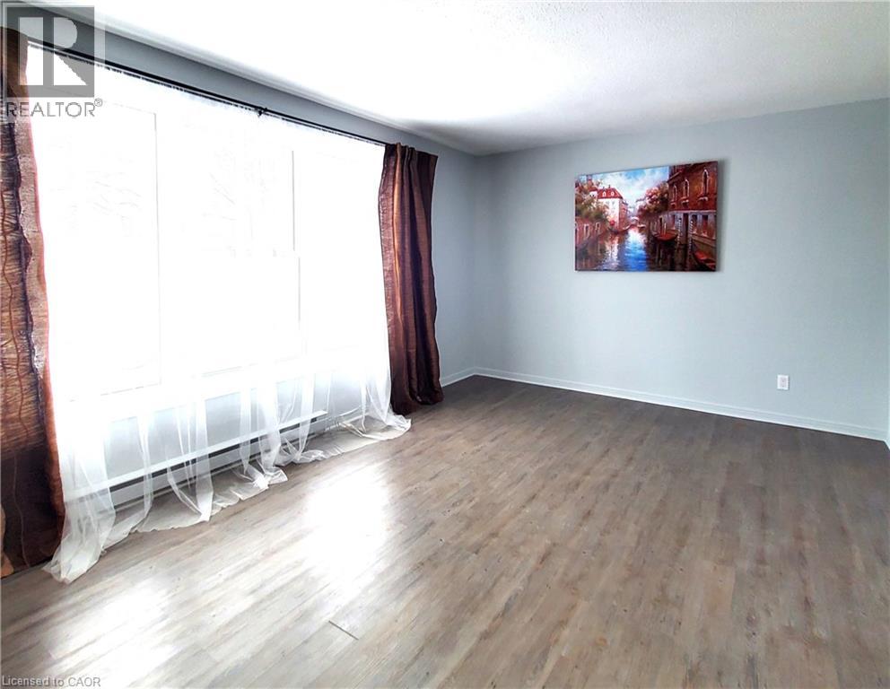 155 Chandler Drive Unit# 3, Kitchener, Ontario  N2E 1H1 - Photo 12 - 40812235