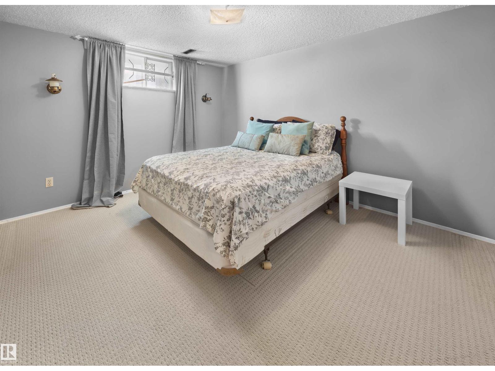 10928 36a Av Nw, Edmonton, Alberta  T6J 0E4 - Photo 20 - E4477519