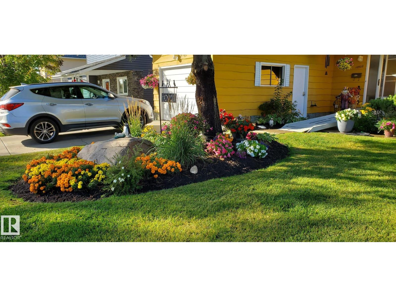 10928 36a Av Nw, Edmonton, Alberta  T6J 0E4 - Photo 46 - E4477519