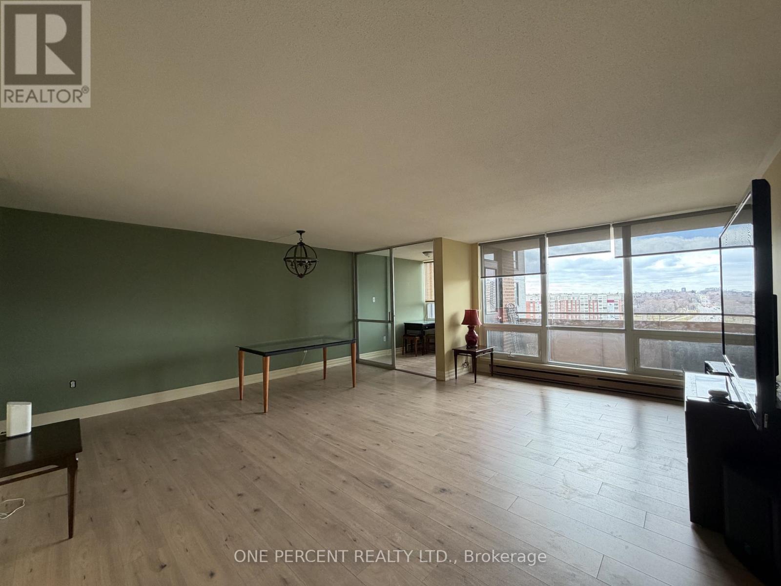 1402 - 61 Richview Road, Toronto, Ontario  M9A 4M8 - Photo 5 - W12883188