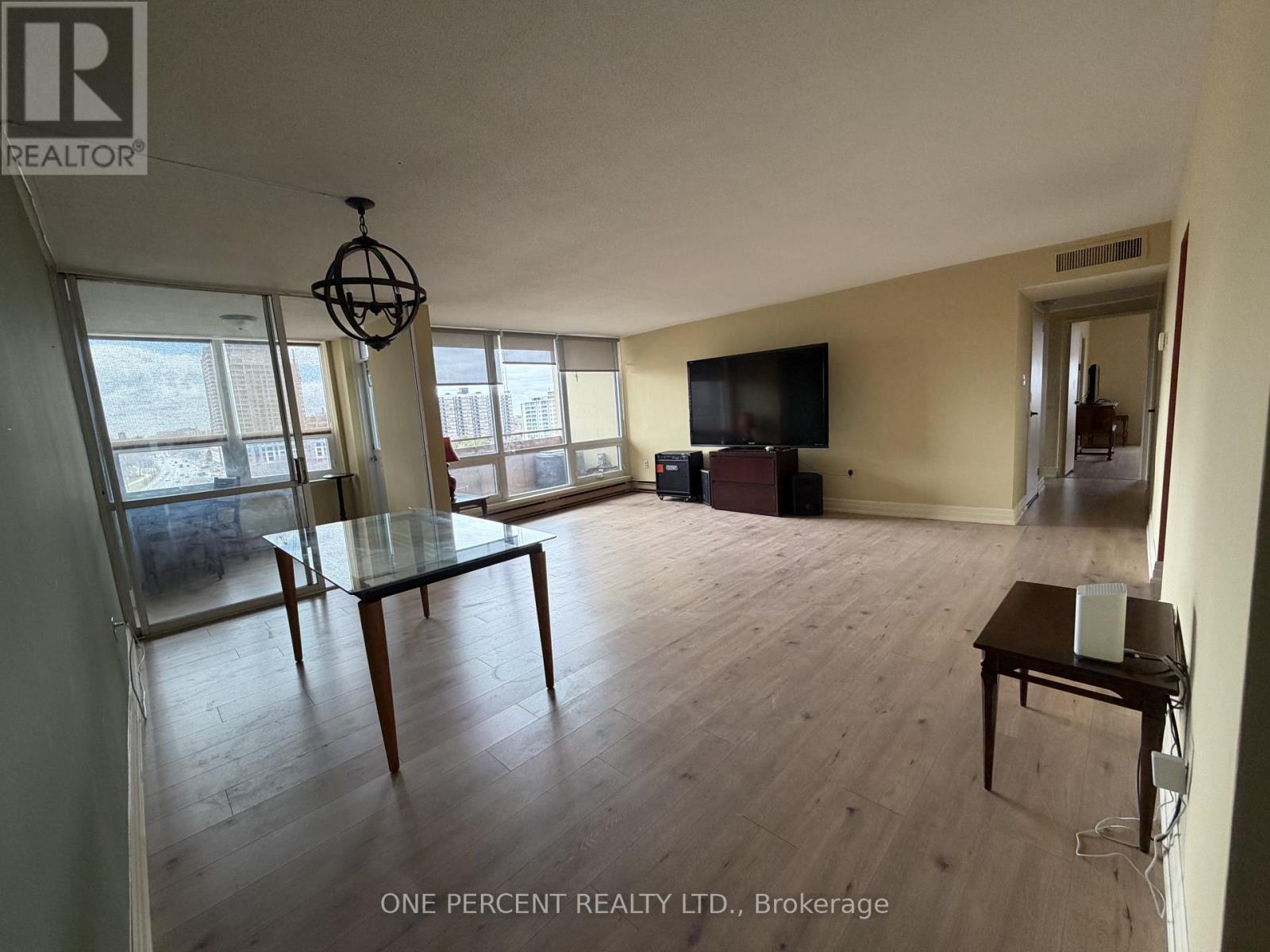 1402 - 61 Richview Road, Toronto, Ontario  M9A 4M8 - Photo 7 - W12883188