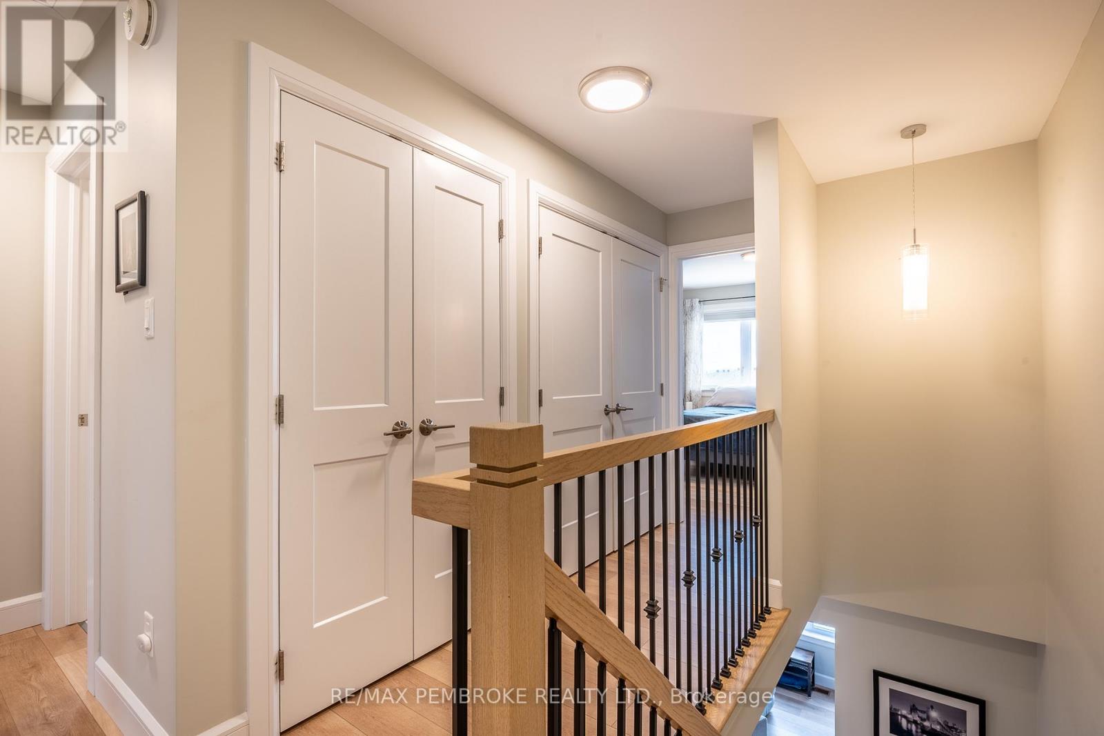 73 Chad Street, Petawawa, Ontario  K8H 0G9 - Photo 23 - X12883200