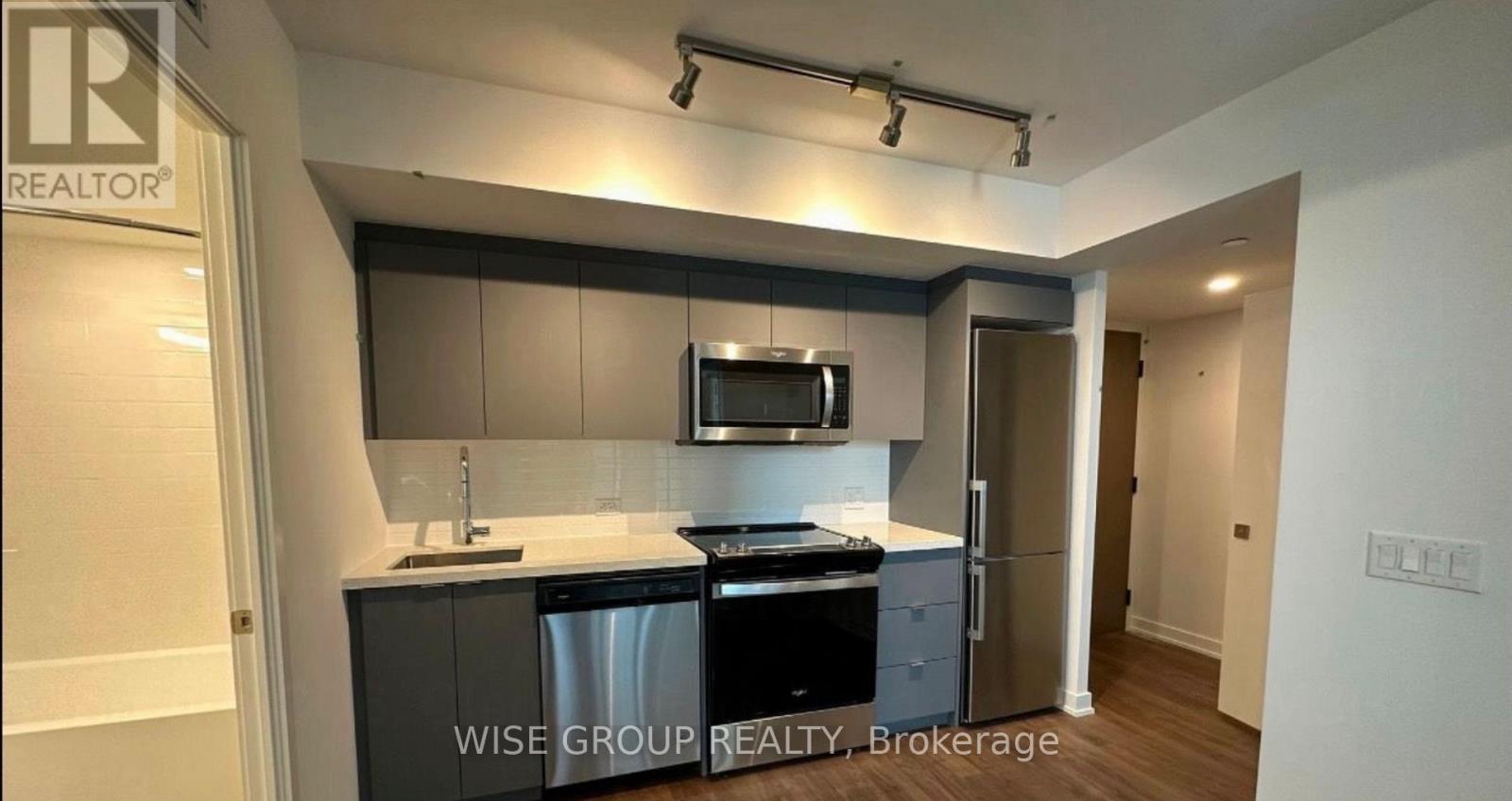 627 - 30 TRETTI WAY, Toronto, Ontario