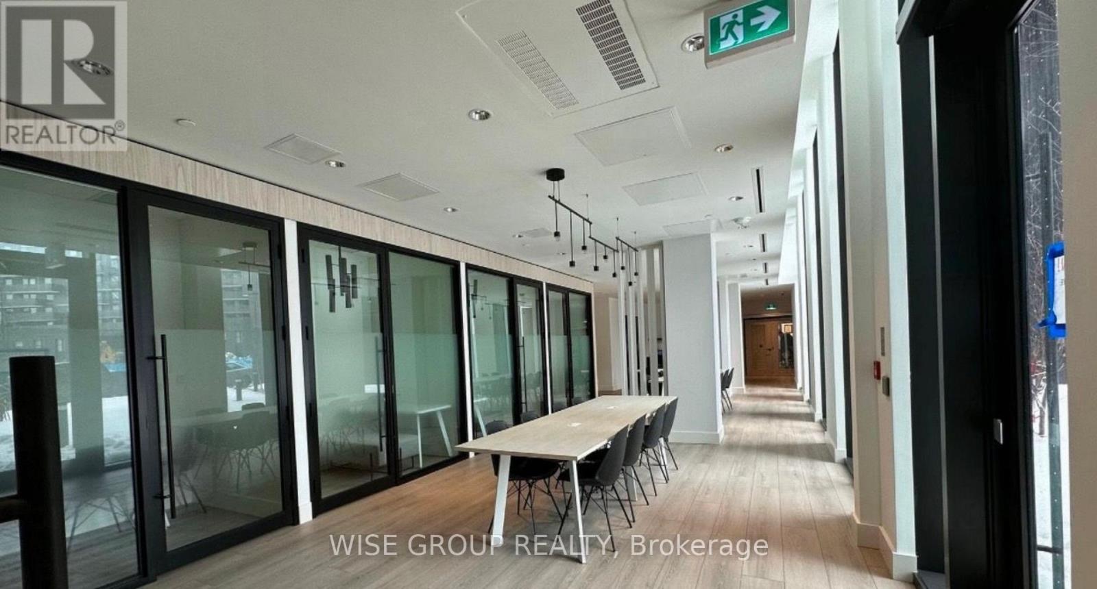 627 - 30 Tretti Way, Toronto, Ontario  M3H 0E3 - Photo 8 - C12883236