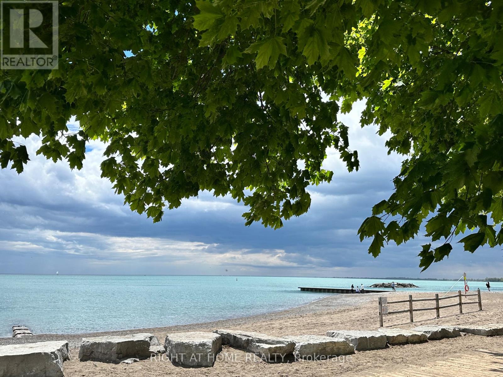 Ground - 1830 Lake Shore Boulevard E, Toronto, Ontario  M4L 6S8 - Photo 2 - E12883226