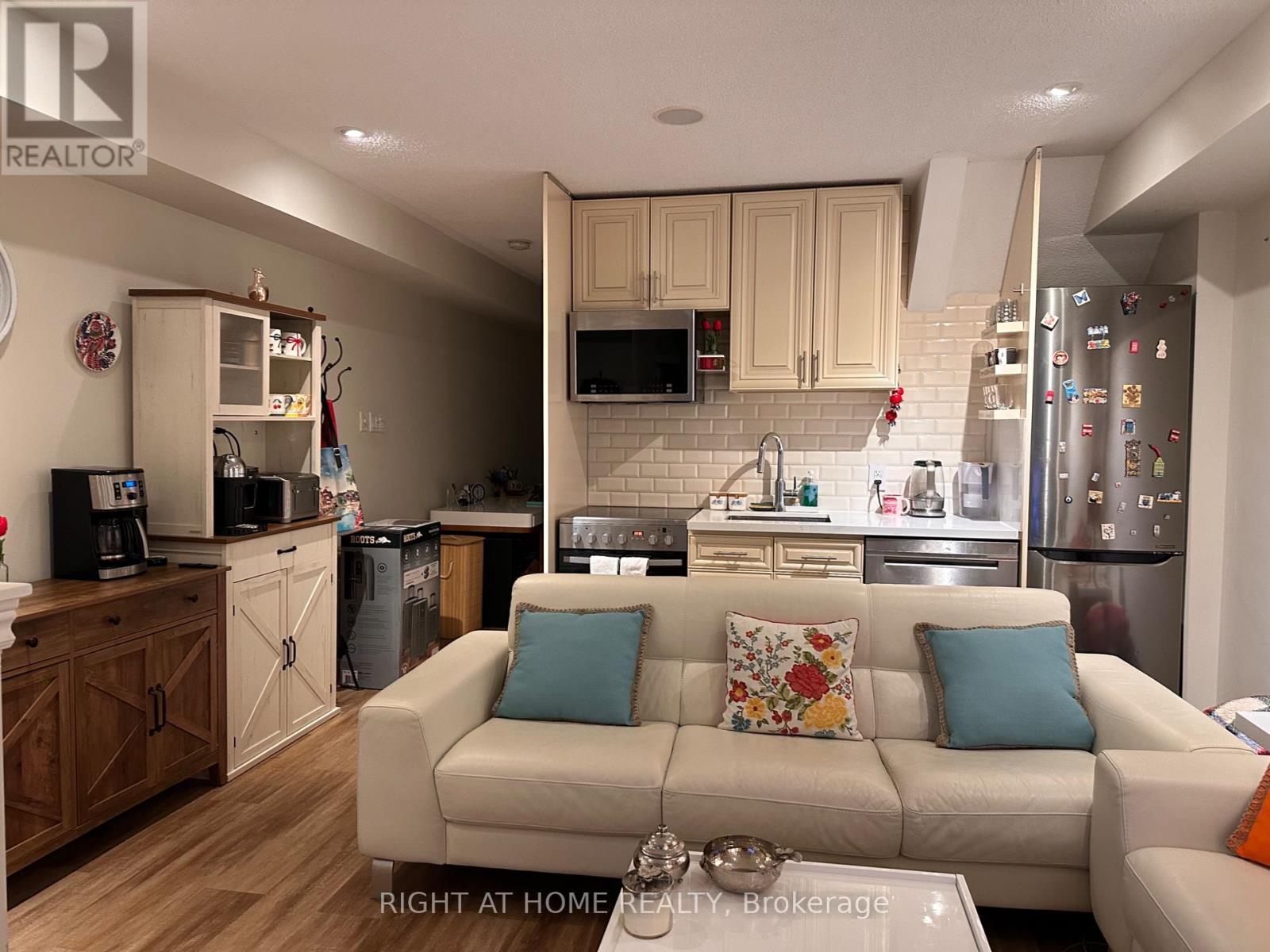 Ground - 1830 Lake Shore Boulevard E, Toronto, Ontario  M4L 6S8 - Photo 27 - E12883226