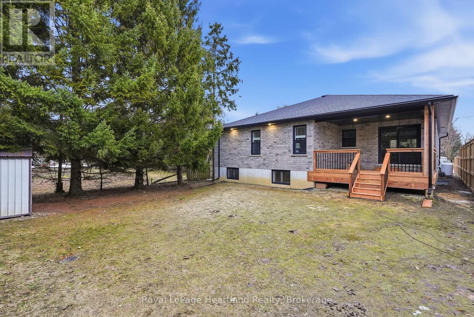 18 Geddes Street, Minto, Ontario  N0G 1M0 - Photo 28 - X12883240