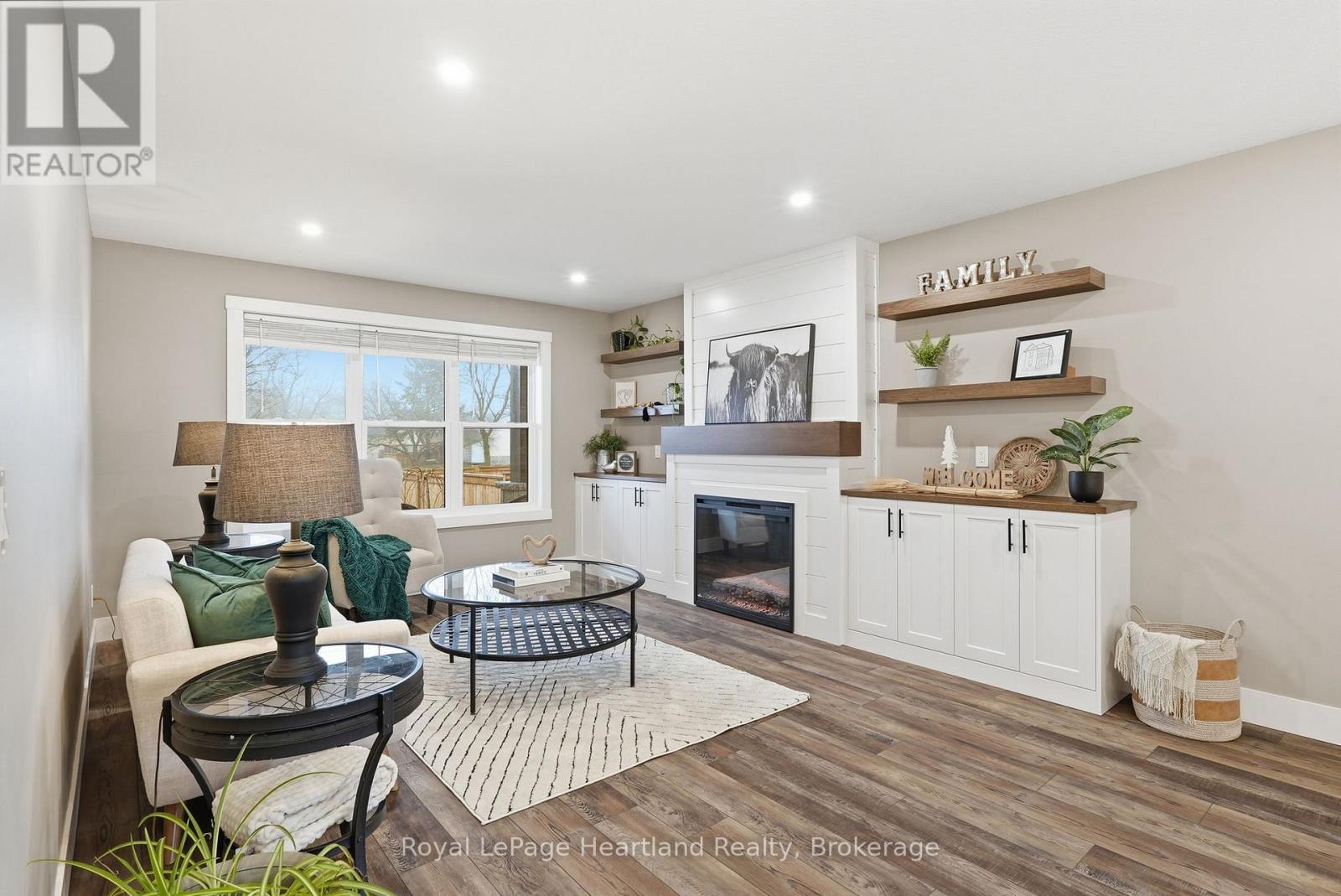 18 Geddes Street, Minto, Ontario  N0G 1M0 - Photo 8 - X12883240