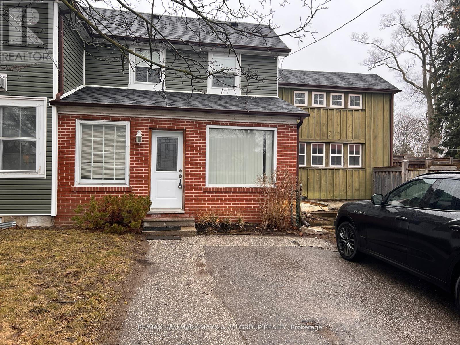BACK - 61 WELLINGTON STREET E, Aurora, Ontario