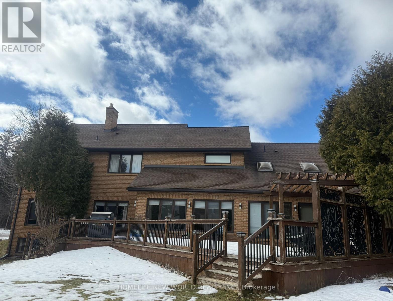 3 Jenkinson Grove, King, Ontario  L7B 1B5 - Photo 4 - N12883242