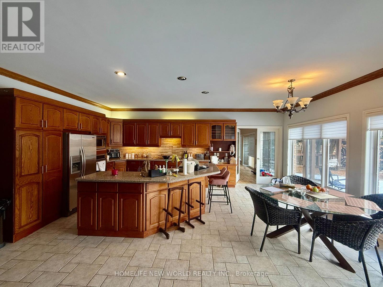 3 Jenkinson Grove, King, Ontario  L7B 1B5 - Photo 6 - N12883242